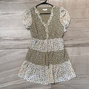 Women’s E&M dress size M